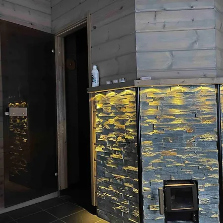 With High Standard By The Pasvik River Villa Kirkenes